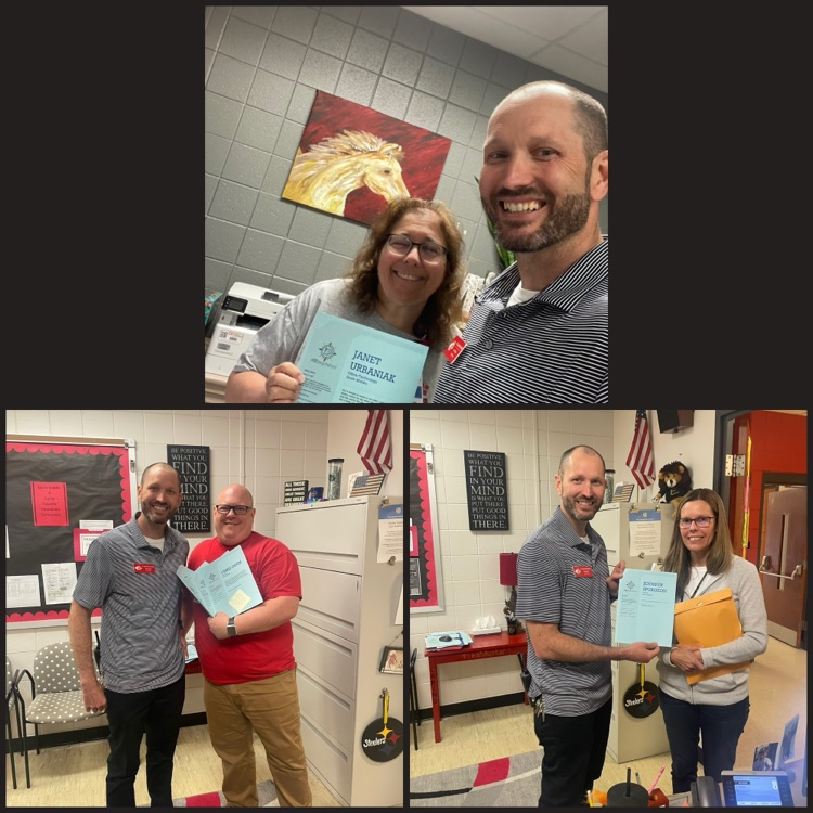 FZSchools's tweet photo. You can submit a Blue Note from any of our websites any time. Just click the button on the banner to Send a Blue Note. We share them before Winter Break and again in the Spring. You can submit as many Blue Notes as you like, to any staff member you want to celebrate. #FZJoy https://t.co/VIytN97L2l