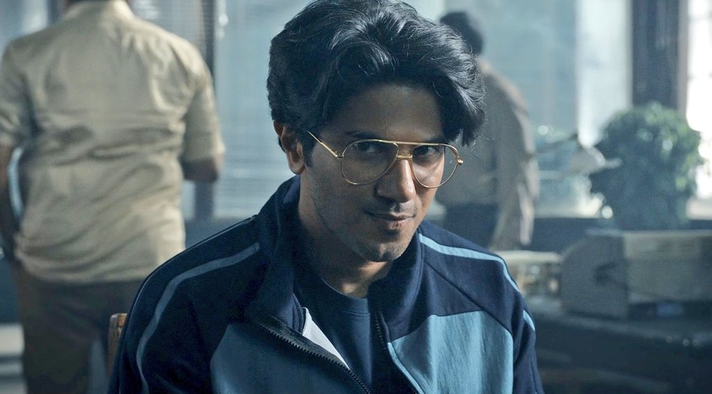 Anudeep4199's tweet photo. #LuckyBhaskharreview : Extraordinary Screenplay 🔥🔥

Thank you Director Venky Atluri for giving us the thrill and Excitement ❤

#DulquerSalmaan &amp; #Meenakshichoudhary Screen Presence is treat to watch ❤

#LuckyBaskhar
@dulQuer @Meenakshiioffl https://t.co/f7BjI5J0EJ