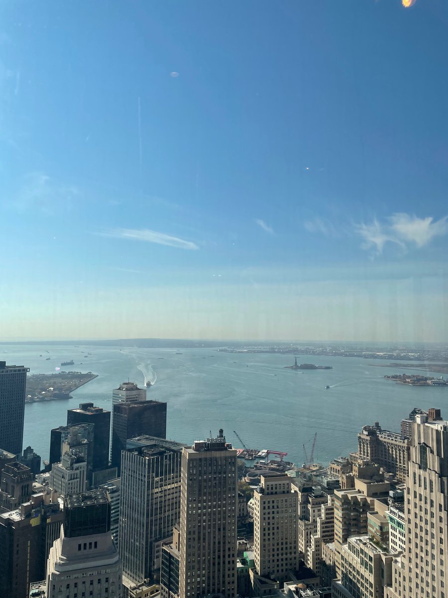 It’s a beautiful day in NYC for the #BigAppleAwards. Here’s to the innovative and collaborative work from the Tri-State’s PR professionals. 

#PRSA
