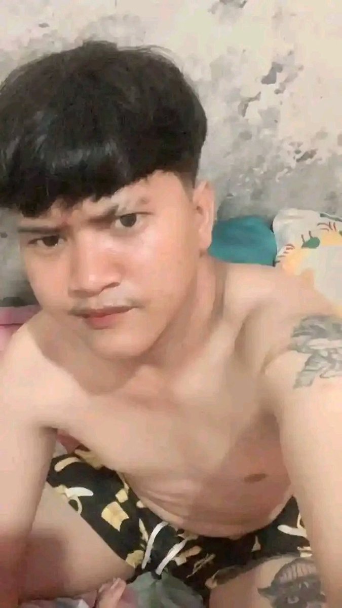 Robbyrul's tweet photo. 🤡🤡🤡🤡 https://t.co/JgTOLS5hhS