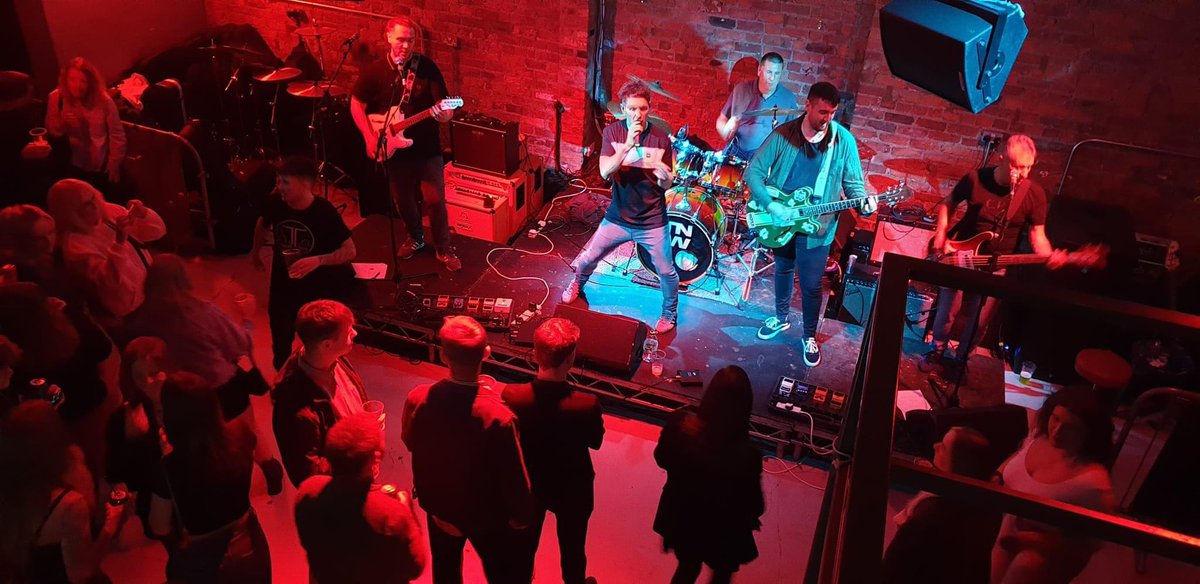 Massive shout out to <a href="/This_Feeling/">This Feeling</a> for a fantastic night on Friday! 
We had a blast and the place was packed! 
Big thanks also to <a href="/tnwofficial_/">Tuesday Night Whites</a> <a href="/mortonbettsband/">Morton Betts</a> and <a href="/Pomona_Park/">Pomona Park</a> 
Let’s do it again!!!