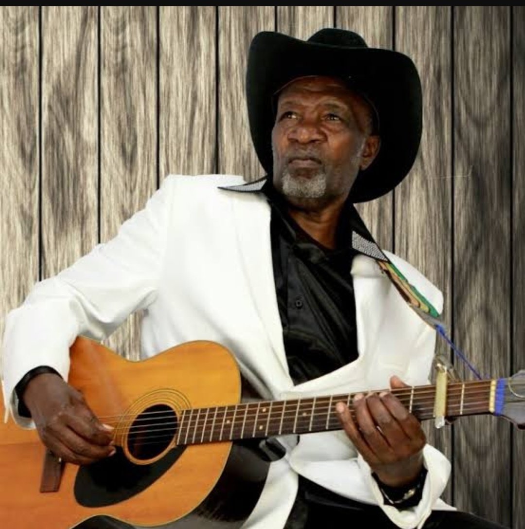 Wamutahi tweet media