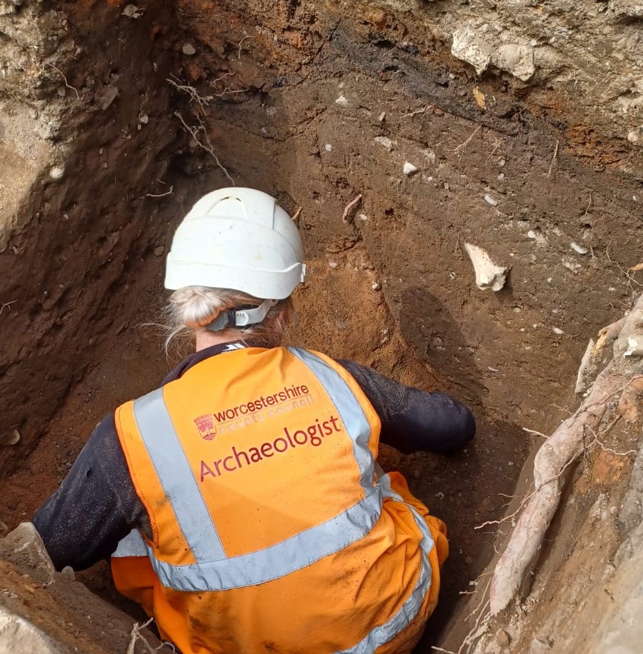 ⭐️Limited tickets remain for our Archaeology Day on 23rd of November! ⭐️ 
🎫Tickets can be brought here: bit.ly/WorcsArchDay24
🎫For recording only tickets: bit.ly/ArchDay24Digit…