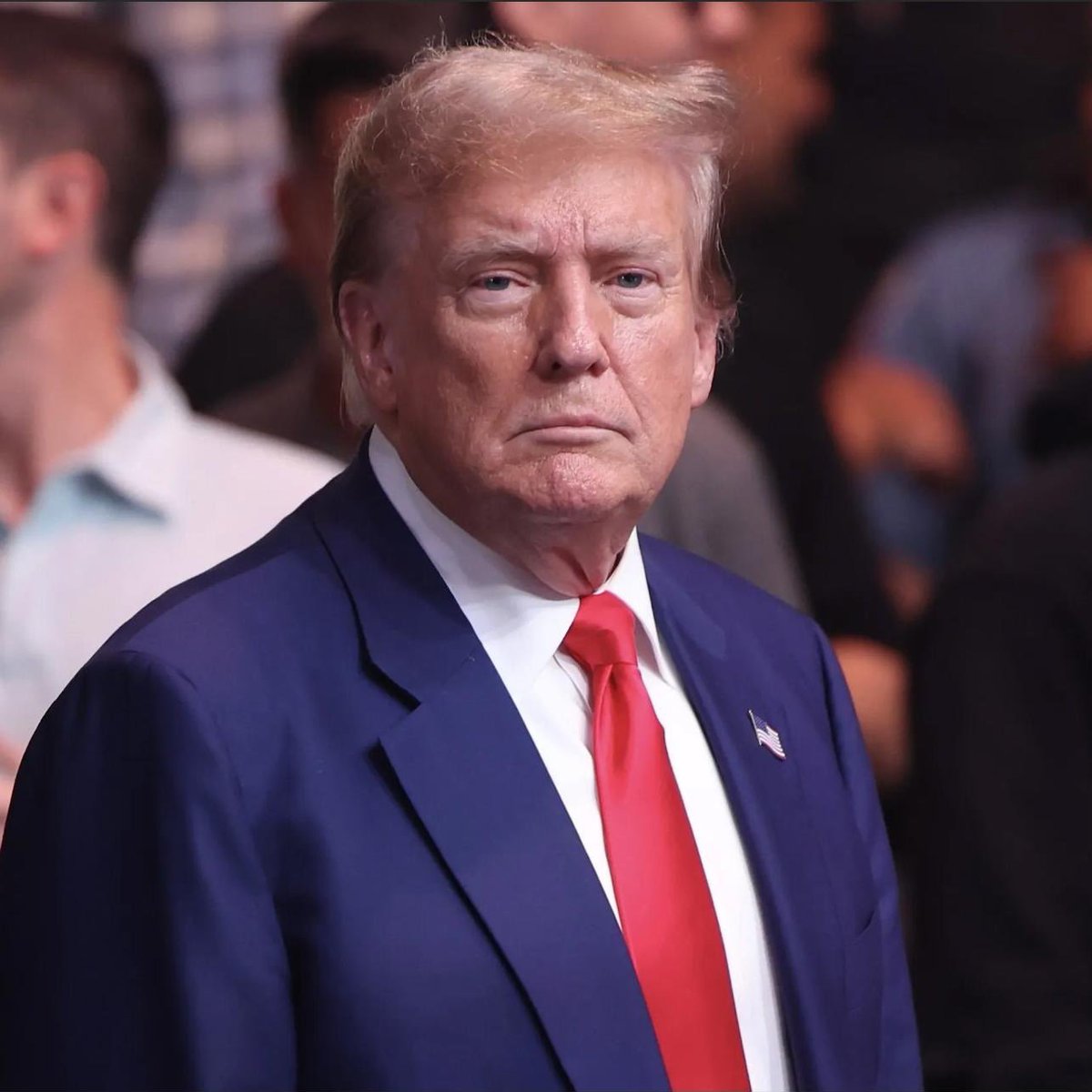 PopCrave's tweet photo. Elon Musk says Donald Trump’s economic plans may cause “temporary hardship” for Americans in virtual town hall meeting. https://t.co/bQAqOJBDhi