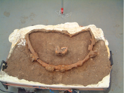 In 2001, the Newbridge Iron Age chariot burial was uncovered near Huly Hill, west of Edinburgh, excavated by Headland Archaeology.  The first of its kind in Scotland, it links Iron Age Scotland to Continental Europe with its intact burial style.  #IronAgeScotland