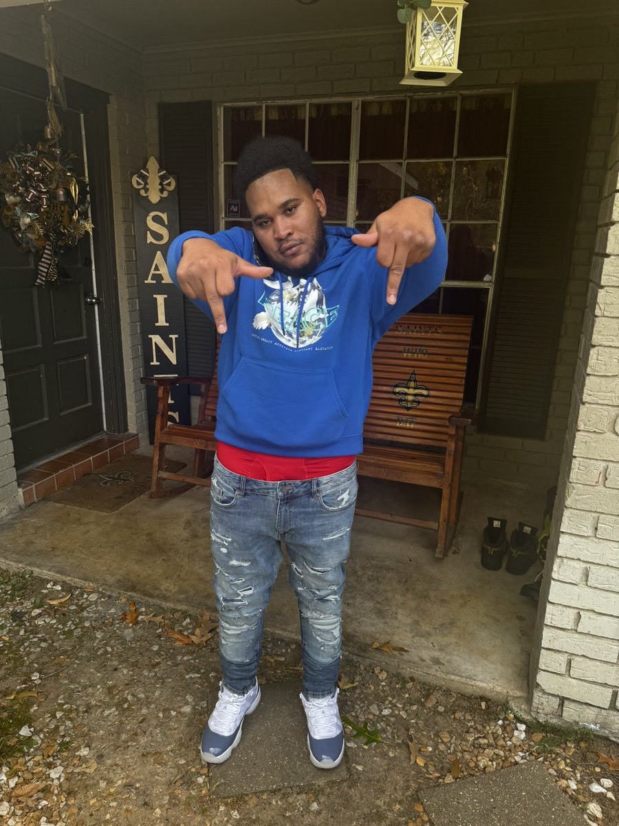 ELMorroRec's tweet image. Dope boys live forever #LongliveRome🕊️