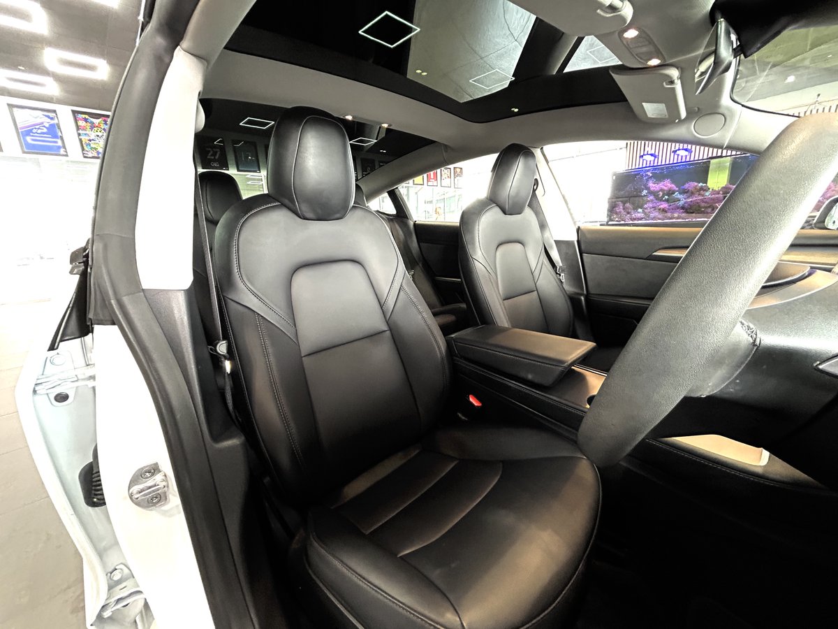 ProSportsCars's tweet image. ‼️𝐓𝐄𝐒𝐋𝐀 𝐌𝐎𝐃𝐄𝐋 𝟑‼️

◼️LB71 HGL
◽️40.8K Mileage
◼️Electric
◽️Automatic
◼️Mobile phone App interface
◼️Parking camera
◽️15&quot; infotainment screen
◼️DAB Digital radio
◽️LED daytime running lights
◼️ heated seating
◽️Ambient interior lighting
◼️Sat Nav
◽️ Panoramic Roof