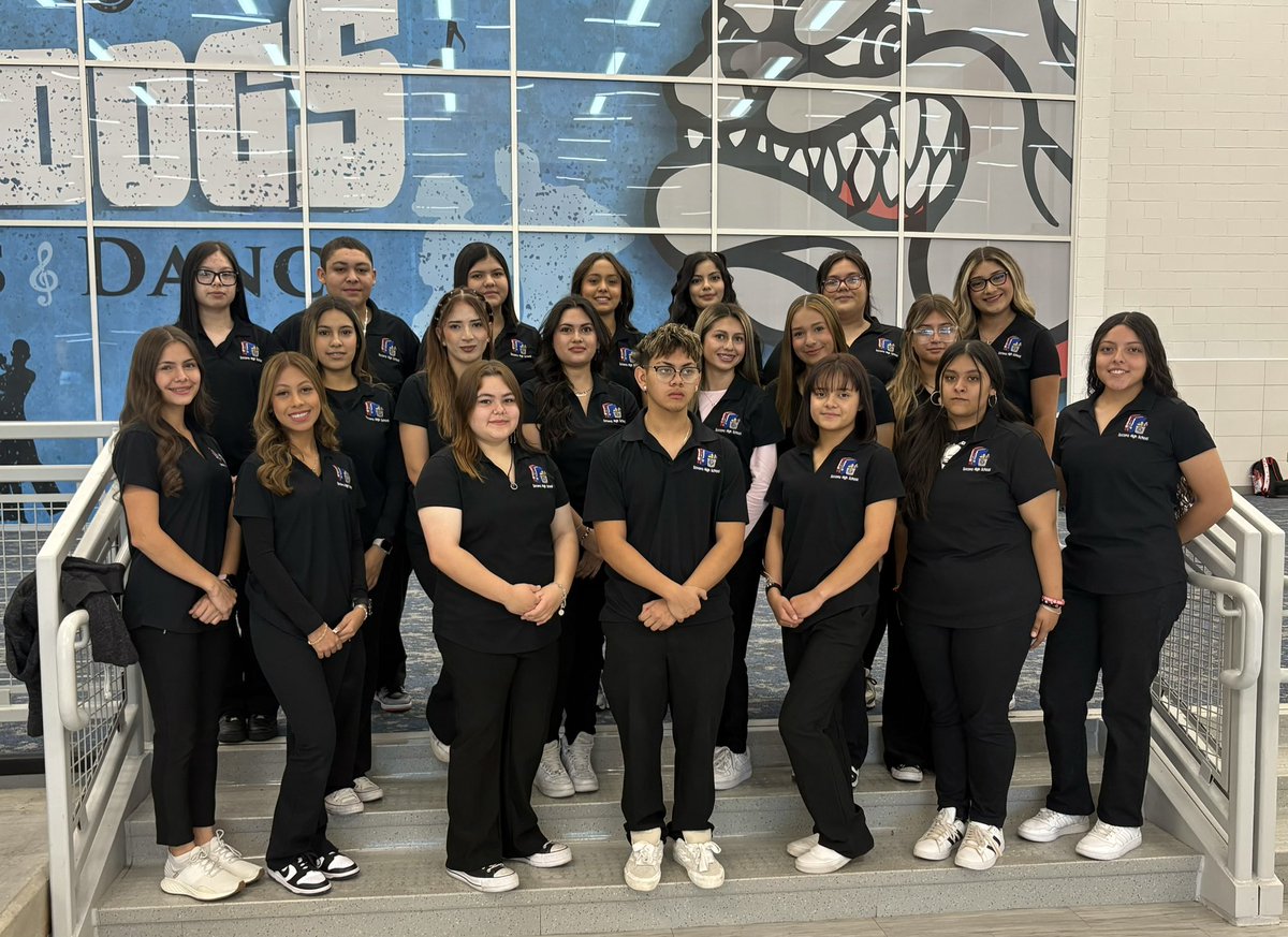 <a href="/SocorroHS_Edu/">Socorro HS Education</a> juniors and seniors for 2024-2025! 
🍎💙❤️🤩