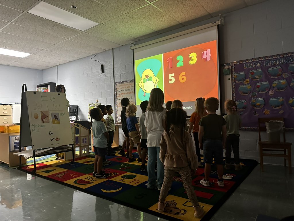 It’s been a great morning in PreK at Stuart Burns Elementary. Counting, letters, writing, and sorting, were all on the agenda today!