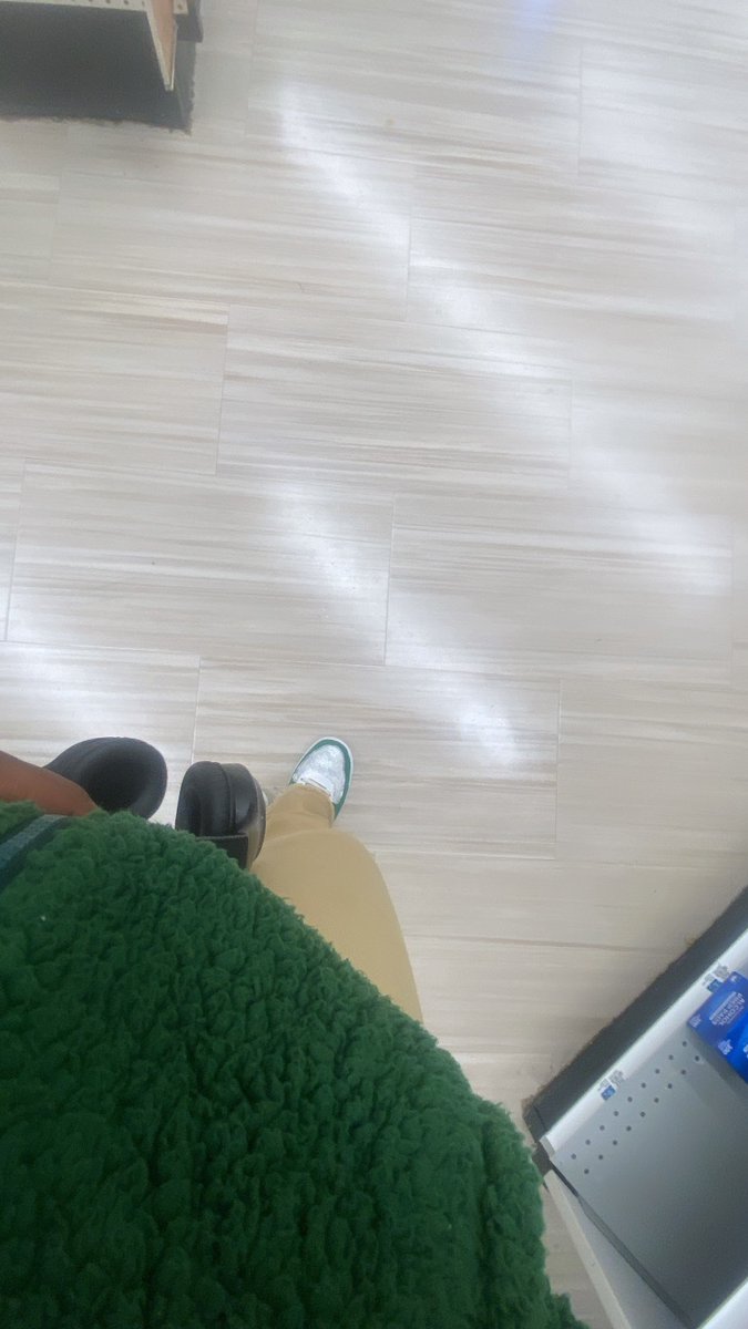 HeloveMs's tweet image. Live laugh love Tasha🤞🏾