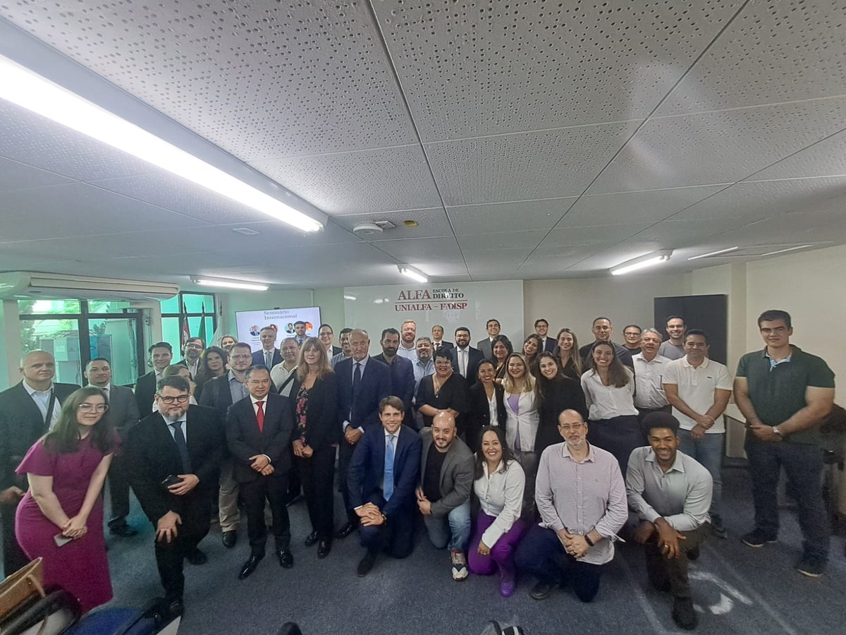 Elena Bindi, Giammaria Milani e Andrea Pisaneschi si trovano in questi giorni in Brasile dove svolgeranno, fino all'8 novembre, diverse attività legate ai progetti nei quali è coinvolto il DIPEC 
<a href="/unisiena/">Università di Siena</a> <a href="/fadisp/">FADISP</a> #brasil #brasile #unisi #unisilife