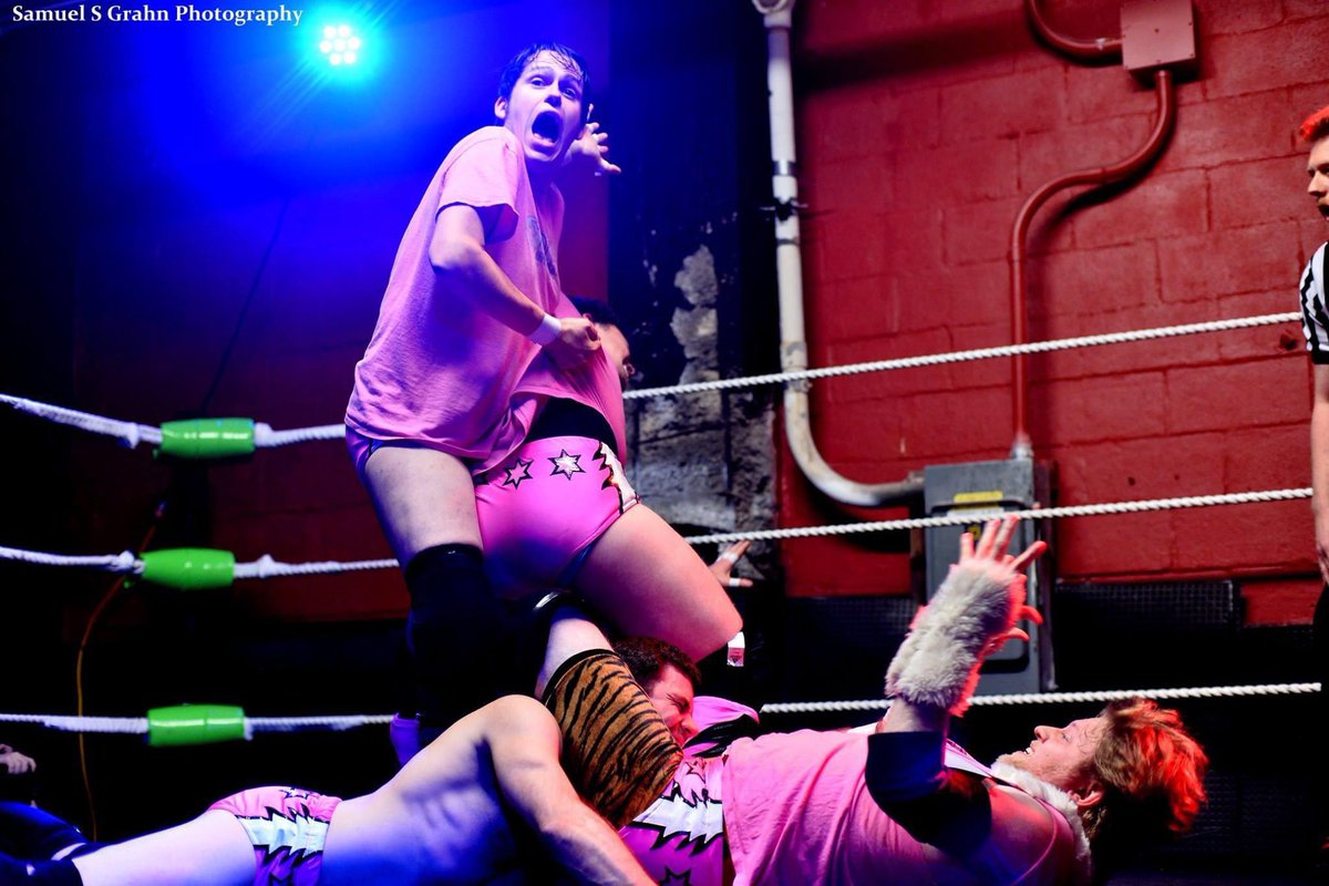 Daniel Makabe tweet media