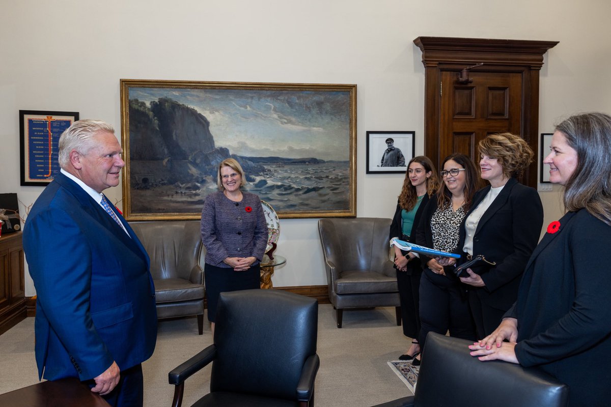 Today’s Fall Economic Statement included $13 million to support people in Ontario battling ALS.

It was great to welcome ALS Canada to Queen’s Park this afternoon and hear about the life-changing difference this funding will make.