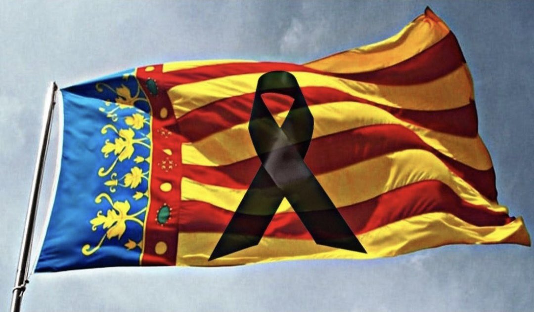 KIZANNE2's tweet photo. @RafaelNadal 🙏 https://t.co/h14avFPbAk