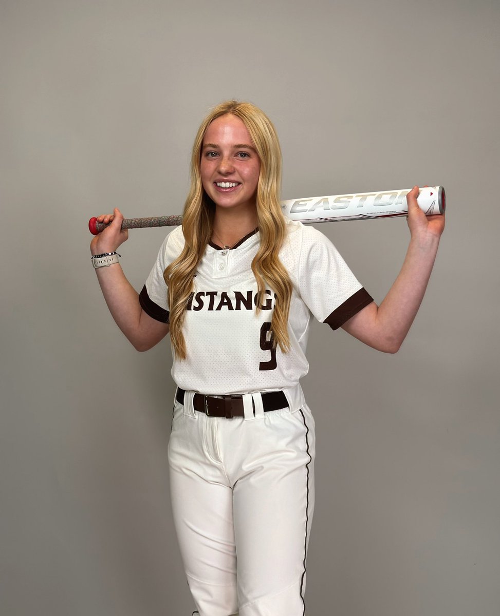 Carley Stych tweet media