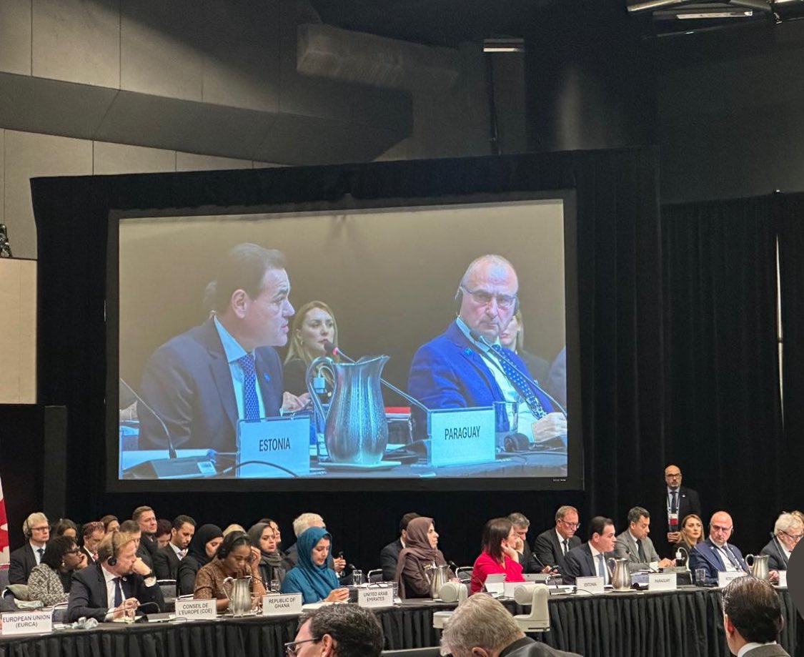 embaparcanada's tweet photo. At the Ministerial Conference on the Human Dimension of Ukraine’s 10-Point Peace Formula with H.E. Rubén Ramírez Lezcano. 🇵🇾 reaffirms its support for Ukraine’s sovereignty and peace efforts, recognizing the importance of human rights in conflict resolution. #10PPF #ParaguayWithUkraine 🇺🇦