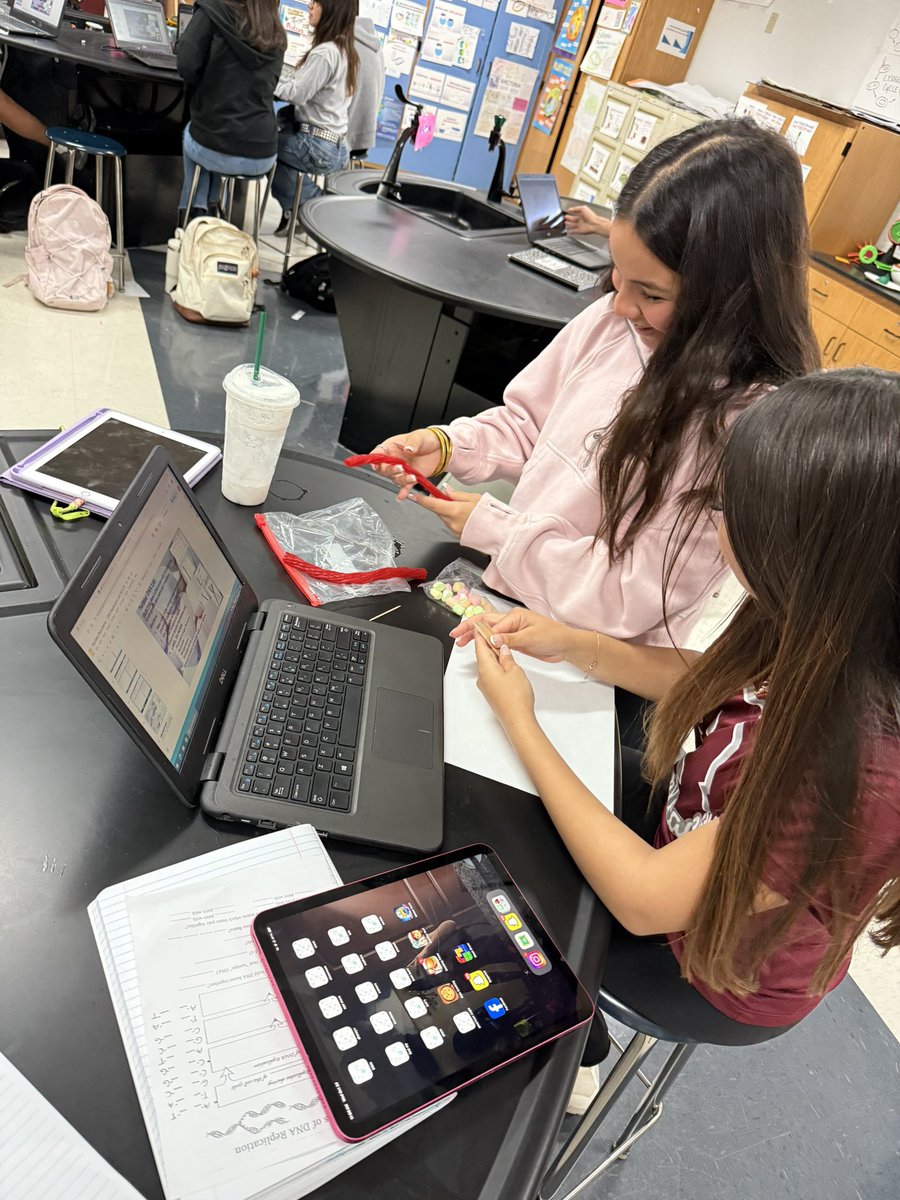 DNA twizzler lab happening <a href="/PSJAECHS/">PSJA Early College High School</a> in Mrs. Escalante’s Biology class. Students are actively engaged in identifying the components and structure of DNA using twizzlers, marshmallows, and toothpicks. #StudentEngagement #Biology