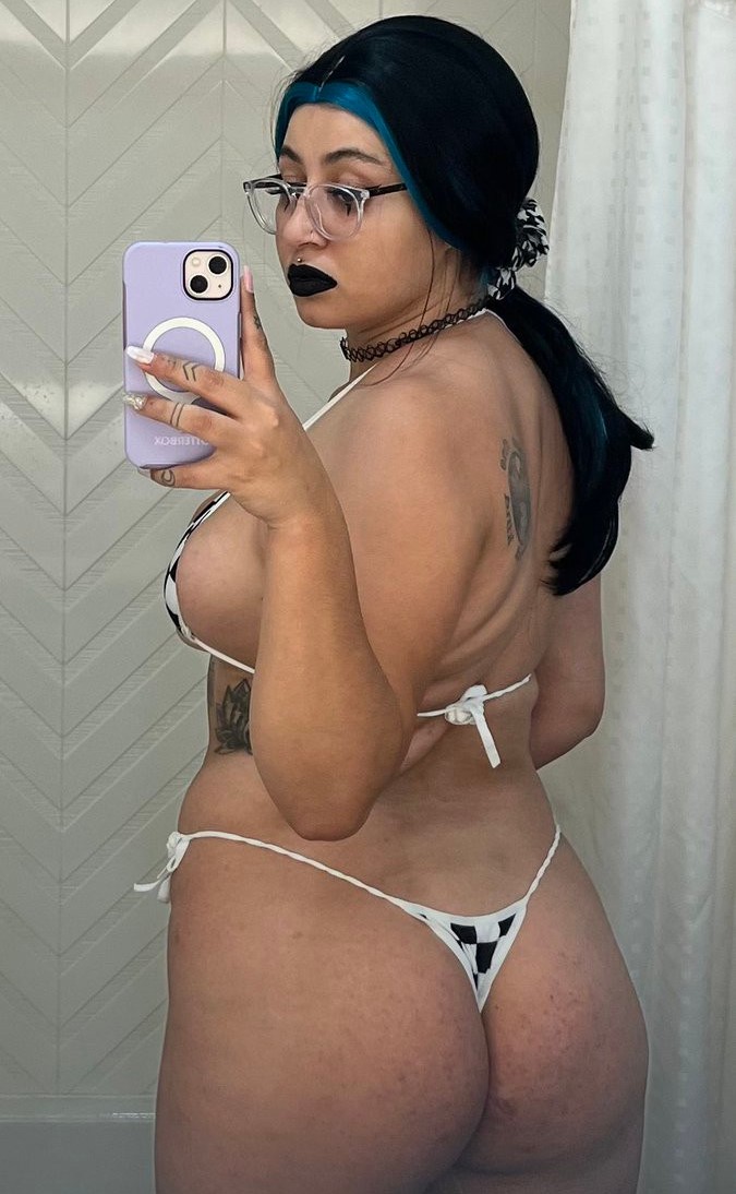 1 pic. Before and after pictures from last night's shoot with @xyzlilith😈 New #blowjob and #tittyfucking scene dropping soon! https://t.co/HeQZgMDzYN https://t.co/pyOgP2fcSX
