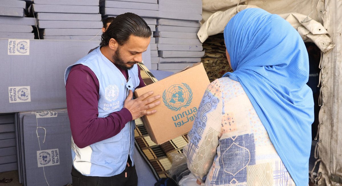 devpolicy's tweet image. Our monthly round-up of news &amp;amp; analysis on #AidandDevelopment:
🔴 Australia joins UK etc to protest Israel’s UNRWA ban;
🔵 DFAT releases new humanitarian assistance policy;
🟡  $76.4m new 🇦🇺 funding over 6 years for climate resilient agriculture in Africa.
devpolicy.org/october-2024-a…