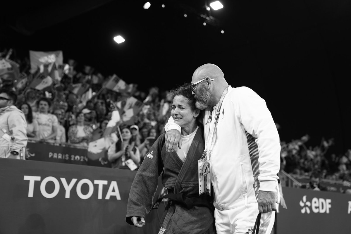 C’est avec une immense tristesse que France Judo a appris le décès de Cyril Pages, entraîneur de l’équipe de France de para judo. 🕊️🖤

France Judo tient à présenter ses plus sincères condoléances à sa famille et s’associe à la douleur de ses proches.

Merci pour tout Cyril.