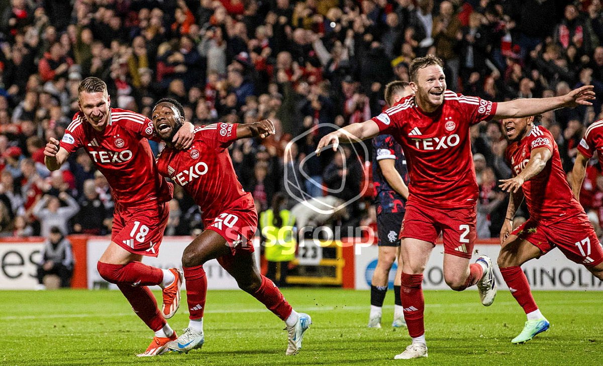 Full-time:

Aberdeen 2 (Devlin, Morris)
Visitors 1

YAAAAAAAAAAAAAAAAASSSSSSSSSSSSSSSSSSSSSSS!