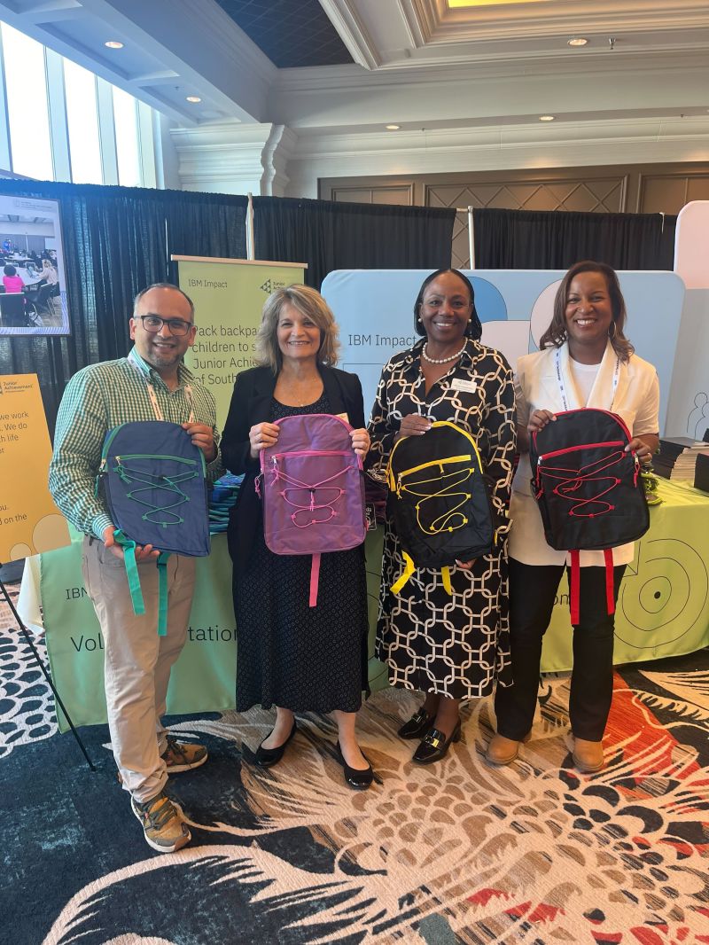 JASouthernNV's tweet image. From Oct 21-24, @IBM&apos;s TechXchange attendees assembled 1,500 backpacks filled with school supplies for underserved students in our community! We&apos;re honored to be chosen as IBM’s nonprofit partner—thank you, IBM! #IBMImpact #Volunteerism #JAInspires #CommunitySupport