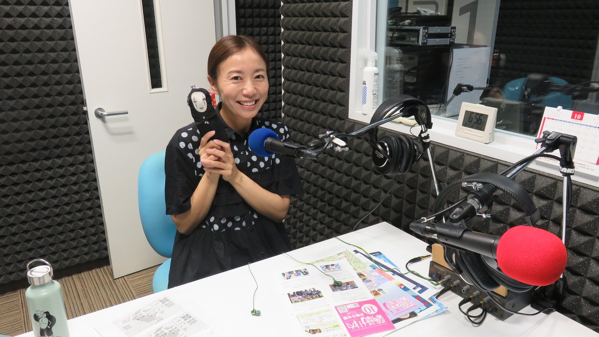 fm871's tweet photo. きょうはハロウィン！！
2024年10月31日のOHAYOさつませんだいは、ハロウィンの話題をもちろんお届けしますよ～！パーソナリティの新坂恵梨さん、気合入っています！ #ハロウィン #新坂恵梨 #仮装 #FMさつませんだい https://t.co/Oc48Hdvoid