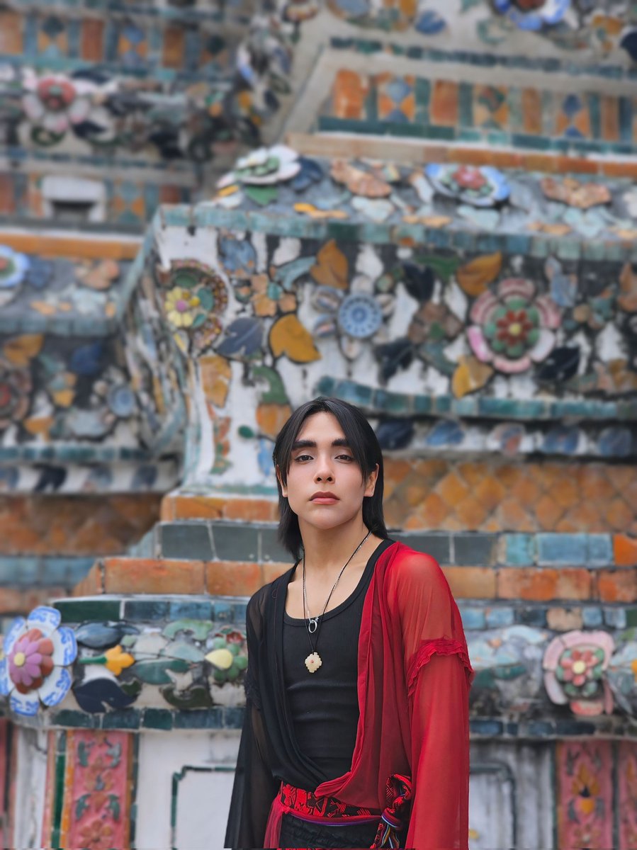 Lenintamayoqpop's tweet image. 🇵🇪Q&apos;pop (Quechua pop) Thailand 🇹🇭
Gracias por permitirme construir esta plataforma URPY 
#leninqpop
#Quechuapop 
#thailand #tpop