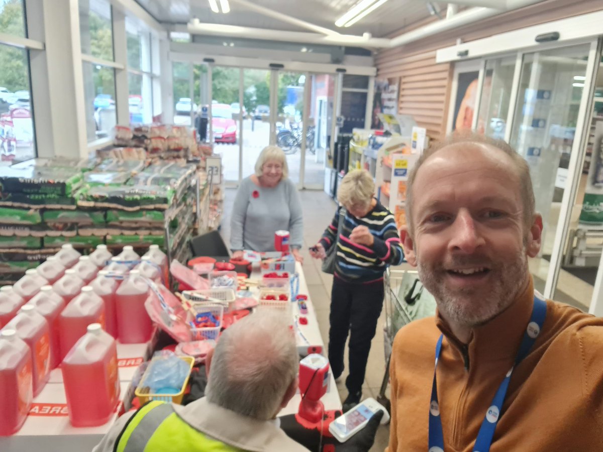 Poppy Appeal - these volunteers do a Fantastic job.