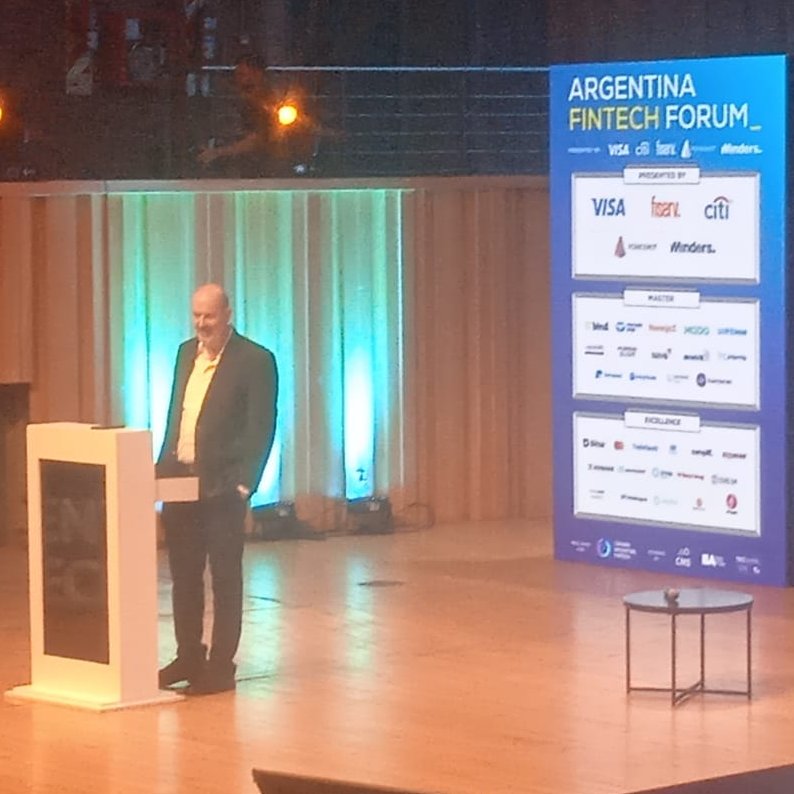 🔊[AHORA] Argentina Fintech Forum 2024. Federico Sturzenegger, ministro de Desregulación y Transformación del Estado:

"La existencia de regulaciones, muchas veces, expresa el miedo del regulador mismo. Y destruye mucho más de lo que protegen"

#ArgentinaFintechForum2024
