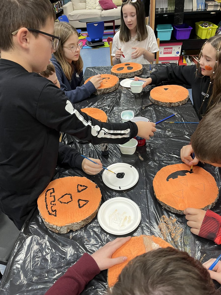 Halloween 👻 fun today #pumpkins #halloween2024 <a href="/LSASharks/">Labrador Straits Academy</a> <a href="/NLSchoolsCA/">NLSchools</a>