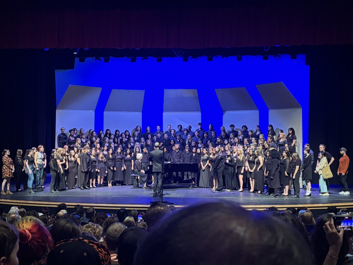 Mrs. Malito-Waters’ Music & Choir Classes tweet media