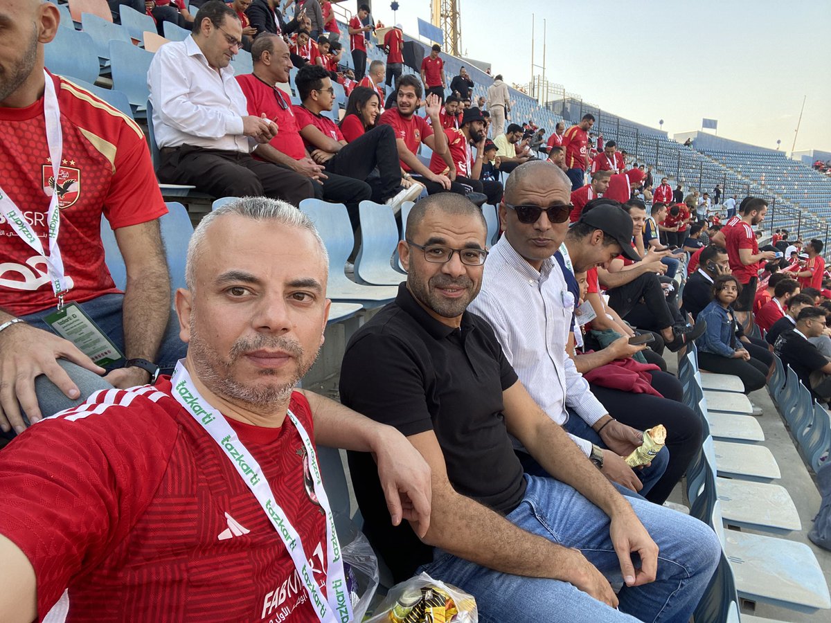 m101081's tweet photo. من الأولى شمال ( مش خسارة في الأهلي) #حارس_الأهلي https://t.co/I8hTGFzebM