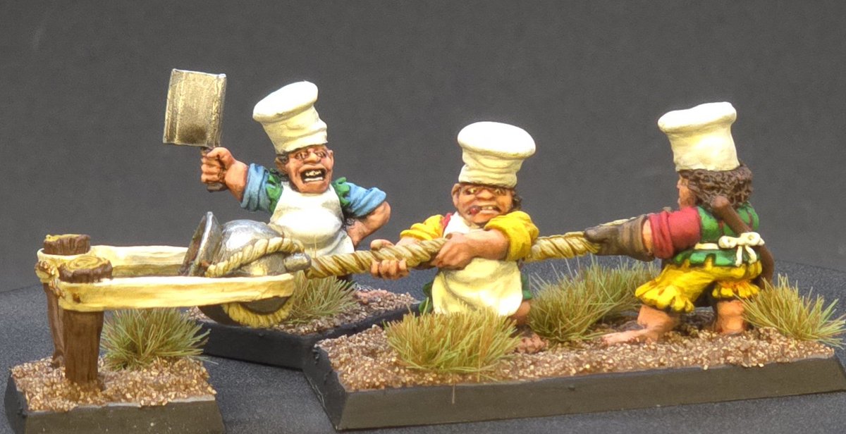 PaintsPirate's tweet image. ##whfb #Oldhammer #halfling #hotpot #empire time to launch lunch 😋