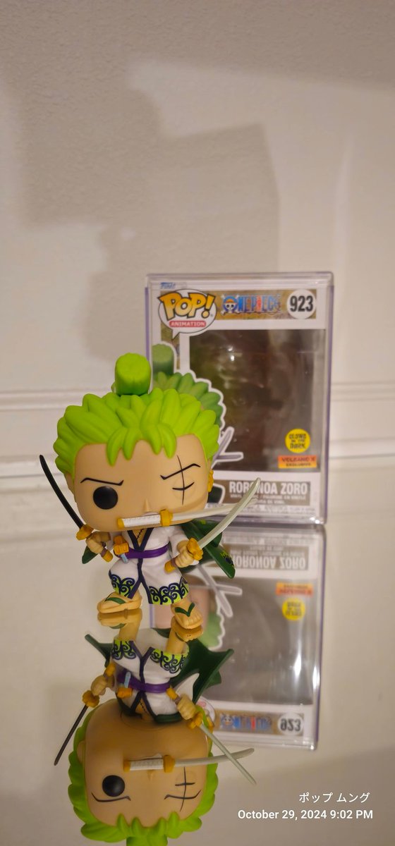 DMungu17's tweet photo. Pop! Animation (923). Roronoa Zoro glow-in-the-dark #volcanoX exclusive. #FunkoFamily #FunkoPop #FunkoPopVinyl #anime #ONEPIECE #RoronoaZoro #funkotography #funkophotography #glowinthedark #glowinthedarkfunkopop #glowinthedarkgod ππ¦πͺβ¨οΈπΈπ¨π½βπ³π€΄π½ https://t.co/b9hAEyj7SP