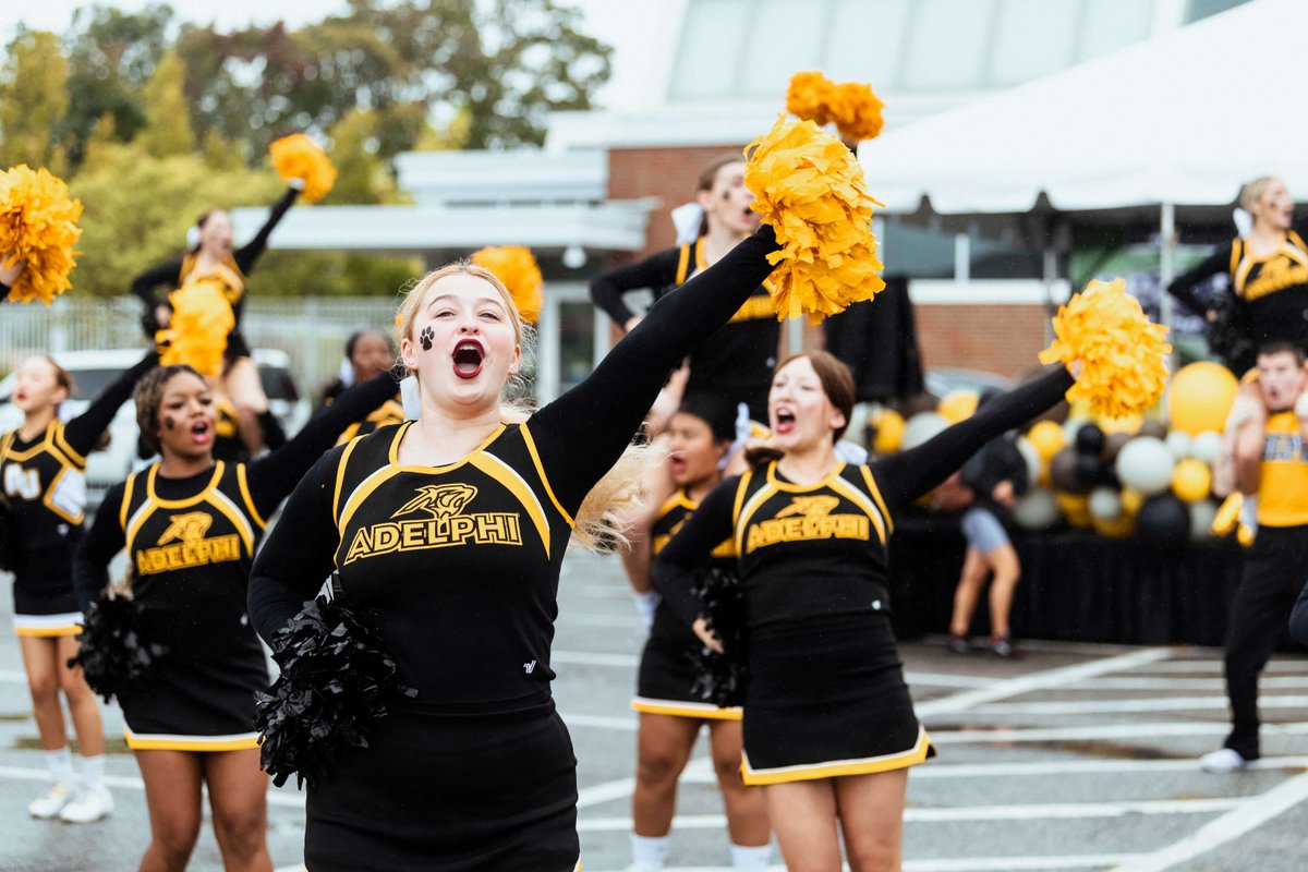 AdelphiU's tweet image. We can’t believe it’s already been more than a month since we brought the community together during Spirit Weekend! That time together is always golden. What was your favorite moment? #AdelphiSpiritWeekend
