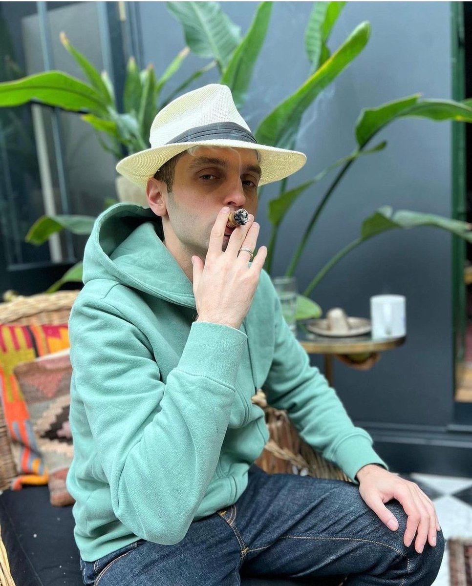 Prettier than Abi Roberts tweet media