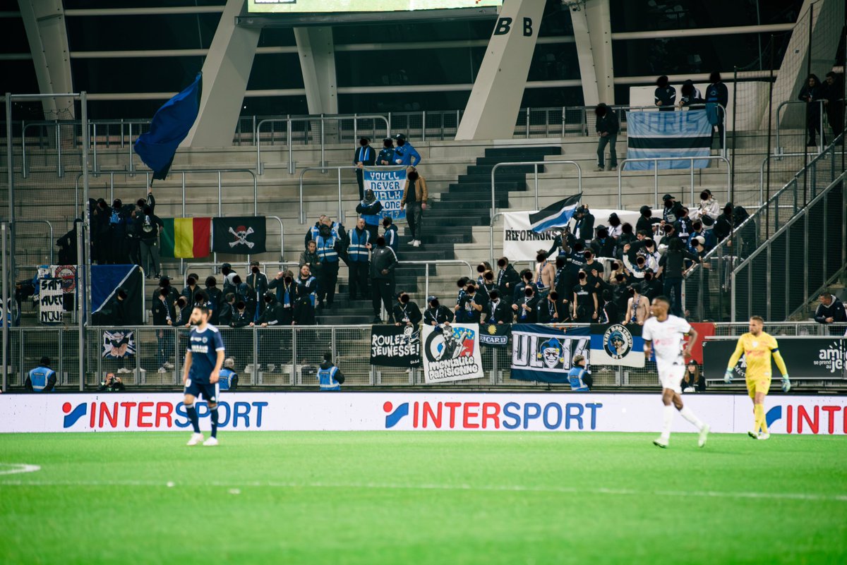 UltrasMadeinFR's tweet photo. ⚽️ Amiens - Paris FC
📢 Parcage parisiens !
📆 Mardi 29 octobre 2024
📸 caue.foto
#ASCPFC https://t.co/KhYG9H2Zt4