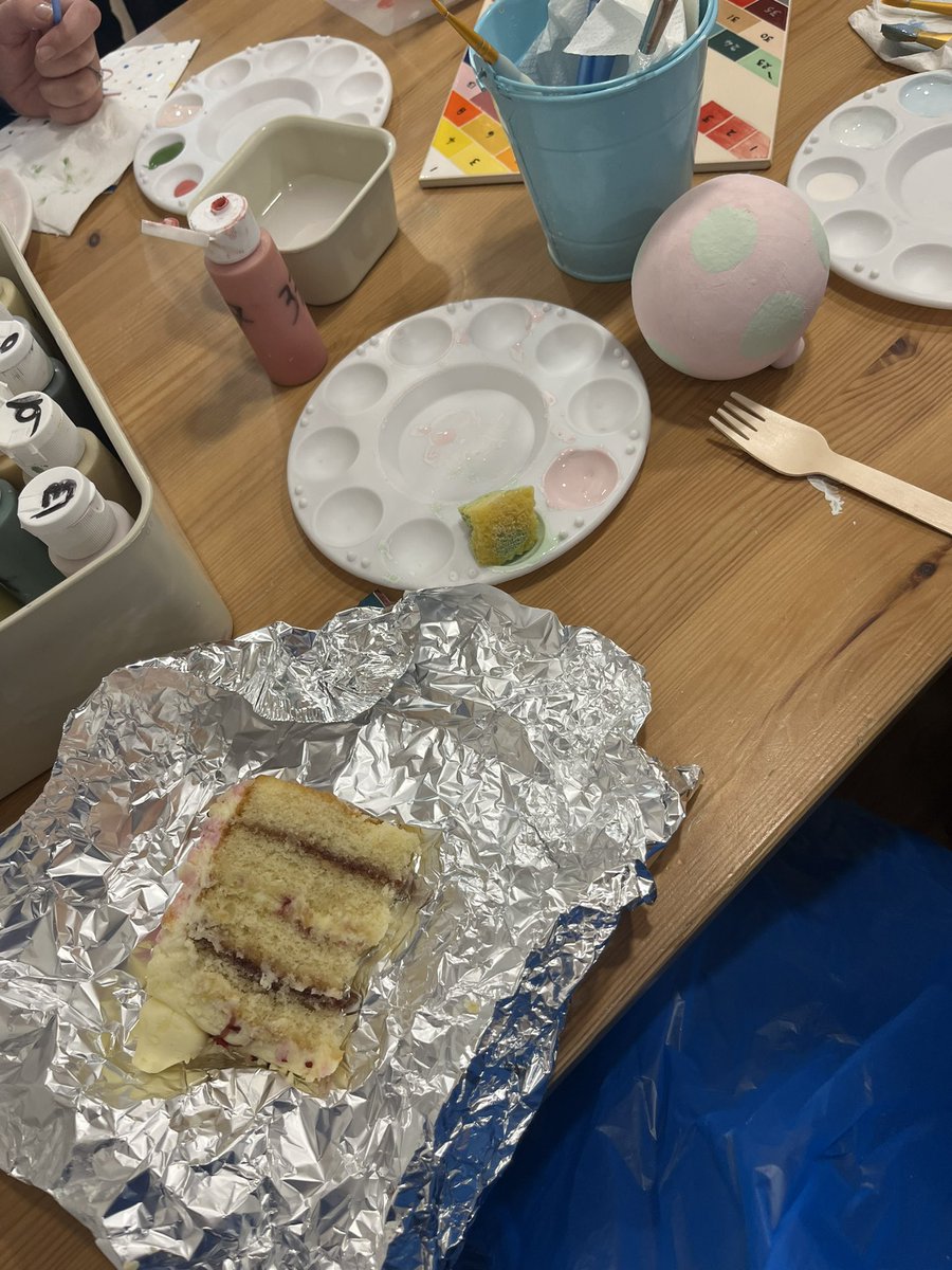 ot_millie's tweet photo. Lovely session in the self care group today!🥰 We all did a pottery painting activity whilst enjoying birthday cake for afternoon snack! Everyone did so well challenging the birthday cake and we painted some fabulous pottery @TEWV #occupationaltherapy 🤍💚 https://t.co/9d7ETEIUbg