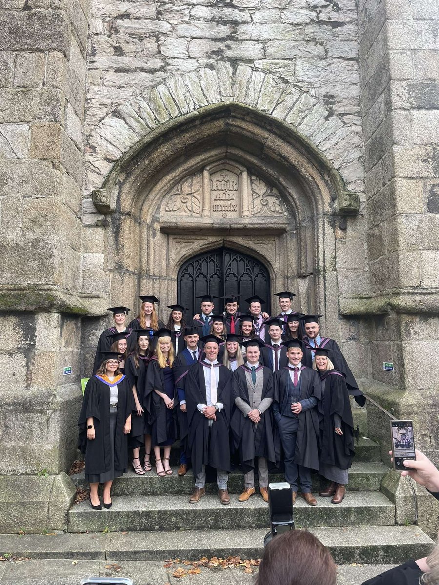 A Barnes tweet media