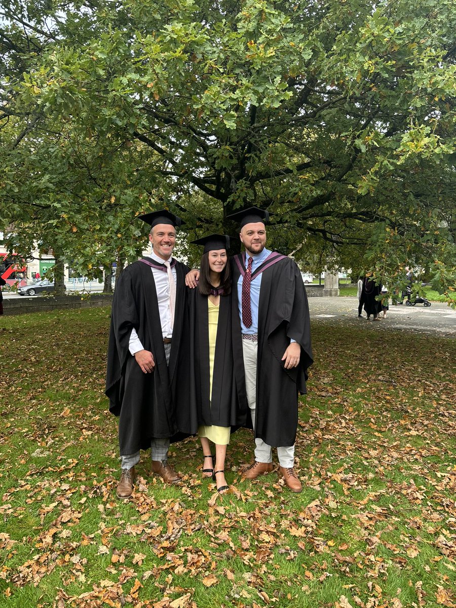 Officially a graduate 👩‍🎓 🎉