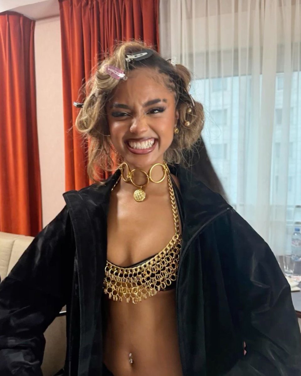 ziiinnnia's tweet image. I had to draw our fav🙂‍↕️💕 #push2start 🇿🇦