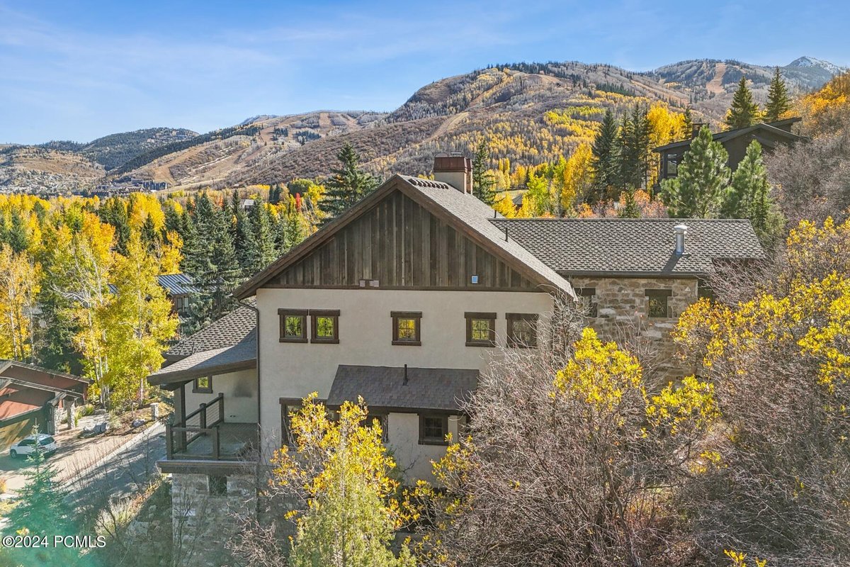 FOR SALE - 2274 Morning Star Drive, Park City UT 84060 dlvr.it/TFty64