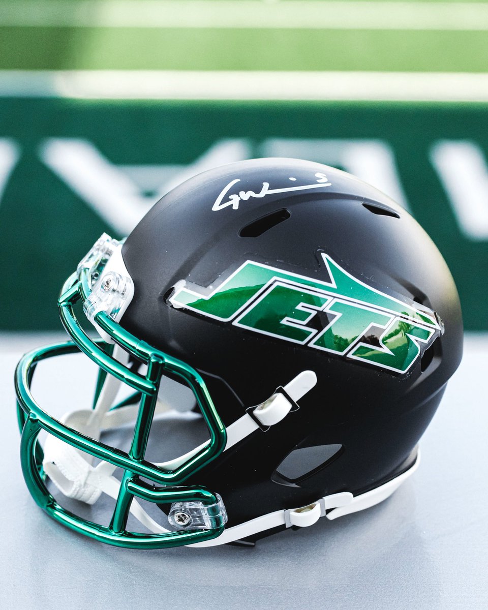Woody Johnson (@woodyjohnson4) on Twitter photo Who wants this signed <a href="/GarrettWilson_V/">Garrett Wilson</a> signed black mini-helmet?
Follow and retweet for a chance to win.
Rules: static.clubs.nfl.com/image/upload/j… #Sweepstakes Who wants this signed <a href="/GarrettWilson_V/">Garrett Wilson</a> signed black mini-helmet?
Follow and retweet for a chance to win.
Rules: static.clubs.nfl.com/image/upload/j… #Sweepstakes