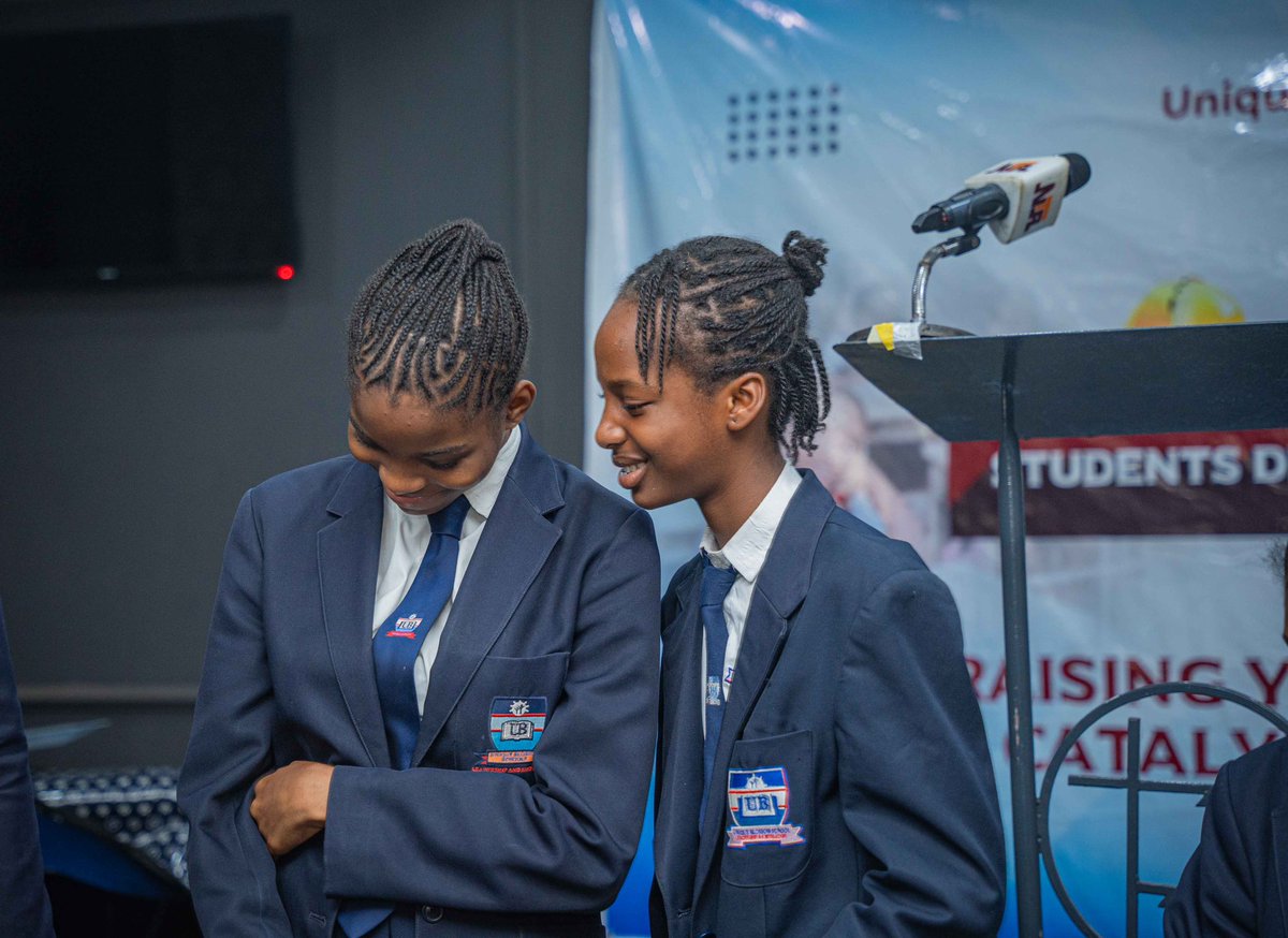 DubawaFacts's tweet photo. @NLinNigeria @CJIDAfrica Our researchers, @ladeyyyyy and @SundayAwosoro, led engaging and interactive sessions with the students.
Altogether, it was such a great time with the students of Unique Blossom Schools.
#WeekForTruth2024 #AmplifyTruth #StayInformed #GlobalMILWeek #DubawaFacts https://t.co/JmsjjRAhfK