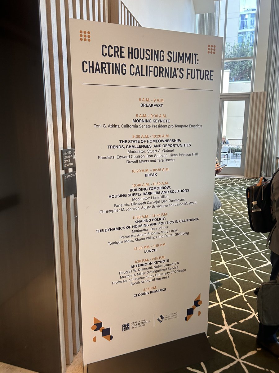 andyiro's tweet photo. @CAREALTORS #CCREsummit
“California is building less homes this year to solve housing affordability than in 2023. Houston completed more developments than the entire state despite 100+ favorable bills signed by the Governor!
Permit fees &amp; restrictive, local bills stall building” https://t.co/dWOgs0tgoh