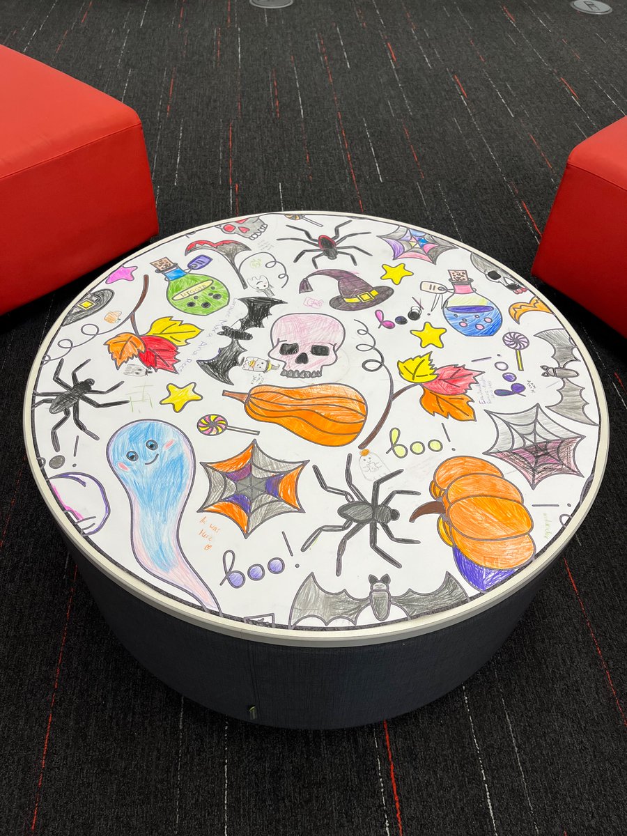 Our collaborative coloring tables are always a hit! The first two got finished quickly, so we’ve set up new ones today!

#fjhlibrary #coloringpages #collaborativeart #spookyseason🎃 #fjhmakers