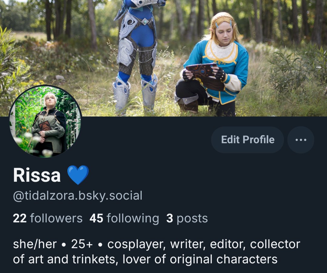 tidalzora's tweet image. As a reminder I am on the 🦋 app! Same username, same level of active (which is to say: not very 😂).
I&apos;m considering uninstalling this app from my phone but you can always find me on 🦋 or insta to keep in touch.