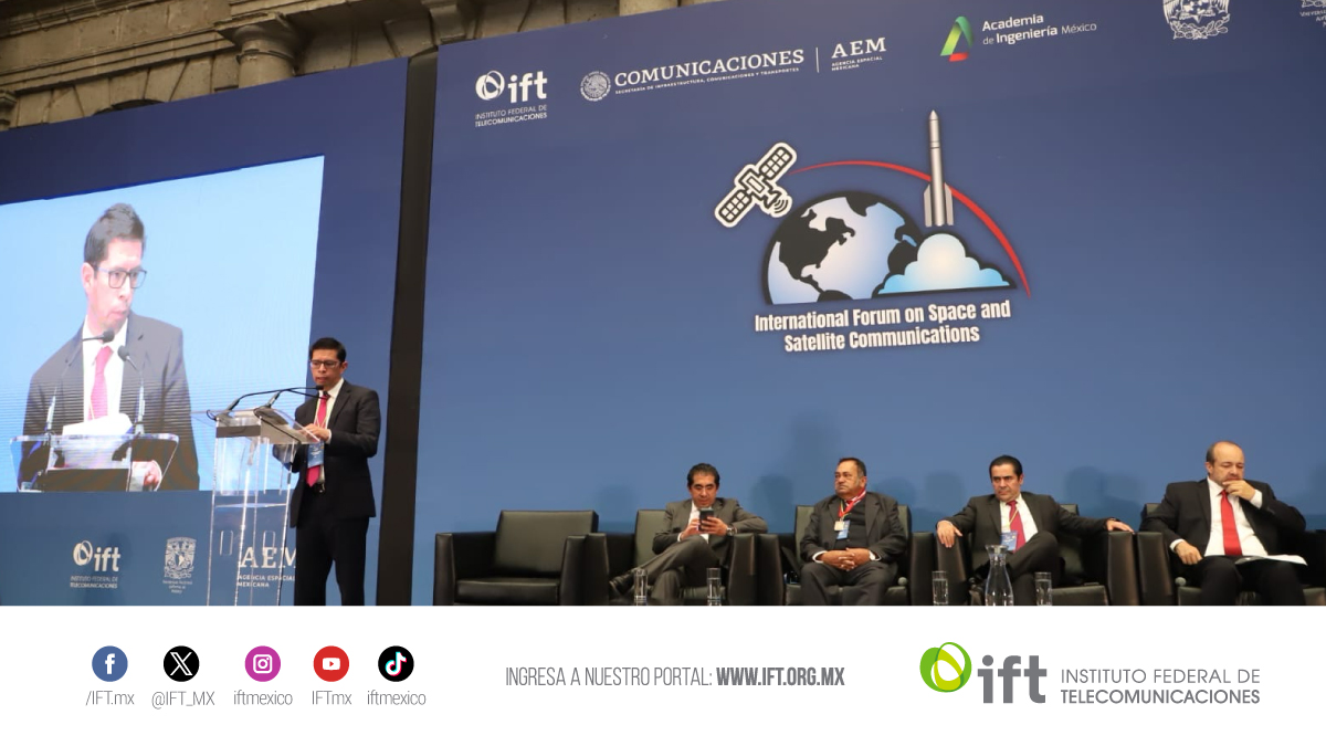 Por su parte el Comisionado <a href="/sdiazg/">Sóstenes Díaz</a>, destacó la importante trayectoria profesional del Ing. Merchán en el desarrollo de las telecomunicaciones, en sector publico, privado y la academia. “Son 50 años de análisis, colaboración y fortalecimiento de las comunicaciones via satélite en