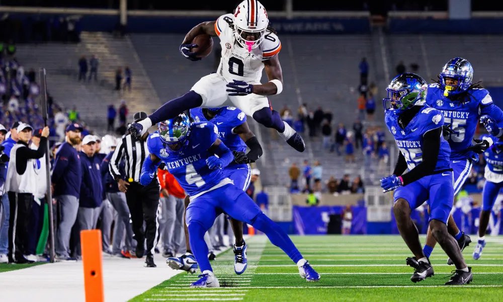 Blessed to announce I’ll be at Auburn this Saturday for an official game invite! 🙏🏽#AGTG #WarEagle #ThePlains <a href="/AuburnFootball/">Auburn Football</a> <a href="/RecruitGeorgia/">Recruit Georgia</a> <a href="/coachfedd/">Clifford Fedd</a> <a href="/CaliBloodLine81/">CaliBloodLine81</a> <a href="/SpiceBoy408/">CoachEmUp408</a> <a href="/GriffinFB1/">GRIFFIN FOOTBALL</a> <a href="/PlayBookAthlete/">PLAYBOOK ATHLETE</a> <a href="/247Sports/">247Sports</a> @coachstrickWR <a href="/coachcammeron/">Cam Gardner</a> <a href="/MaxPreps/">MaxPreps</a>